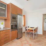 Abf36V2 Charming 2 Bdr Villa Located Only A Few Mi